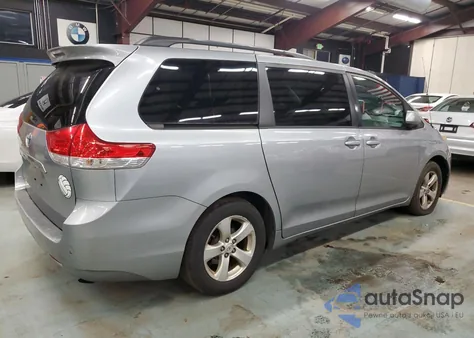2013 Toyota Sienna Le из США, поврежденный, VIN 5TDKK3DC9DS303242